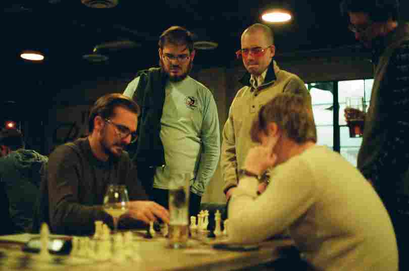 Grandmasters_silently_judging_noobs